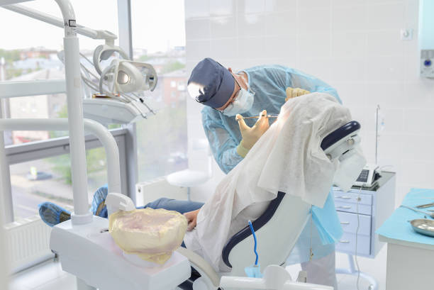 Best Urgent Tooth Repair  in Pine Manor, FL